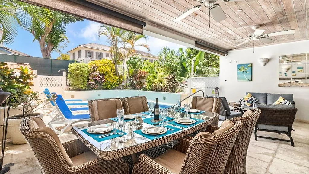 Holiday home Nanpa, Luxury Family Three Bed Villa, St James West Coast, Private Pool Saint James